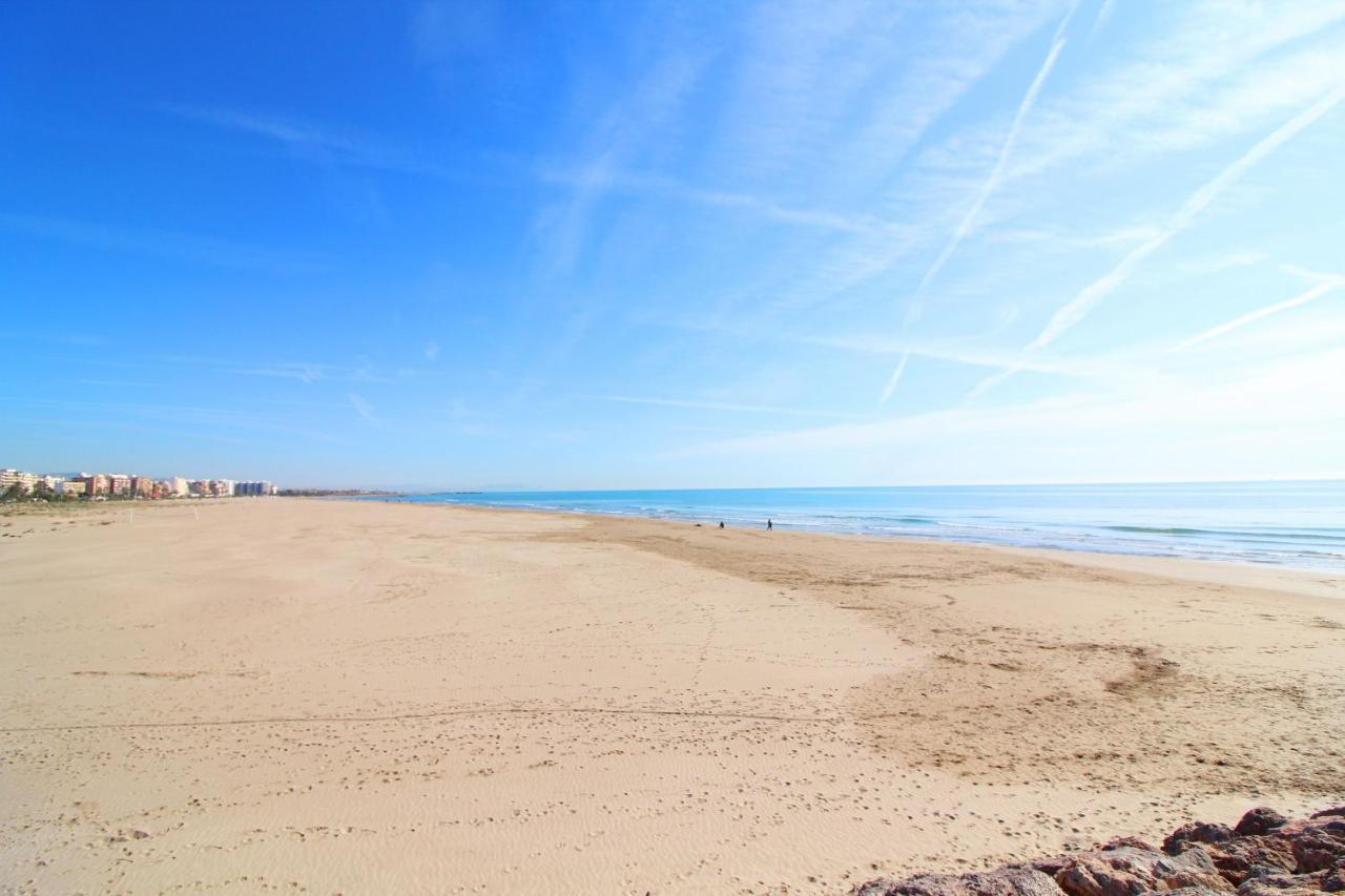 Global Properties, Apartamento Con 2 Habitaciones Y Perfecta Ubicacion En La Playa Sagunto 外观 照片